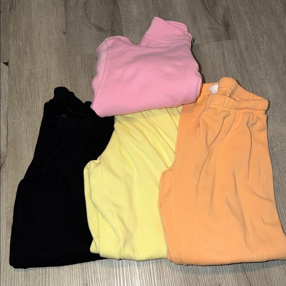 KatieJ NYC Bundle of 3 Pairs sweatpants & 1 3/4 zip sweatshirt Girls Large